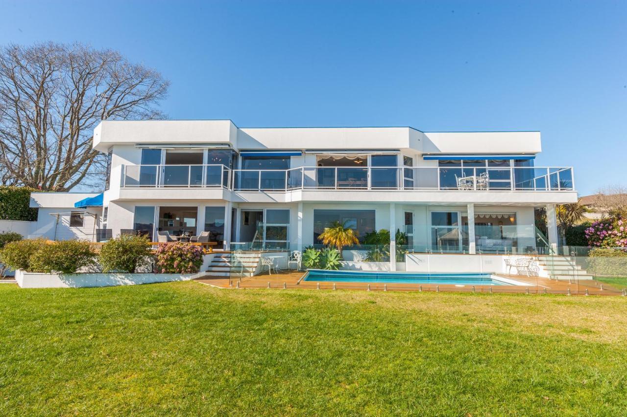 Spectacular Lakefront Home Lago Lago Taupo Exterior foto